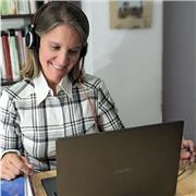 Nativa italiana con 20 años de experiencia en este sector, ofrece clases de italiano (todos los niveles). Conversación, preparación exámenes oficiales y cursos adaptados para cada alumno